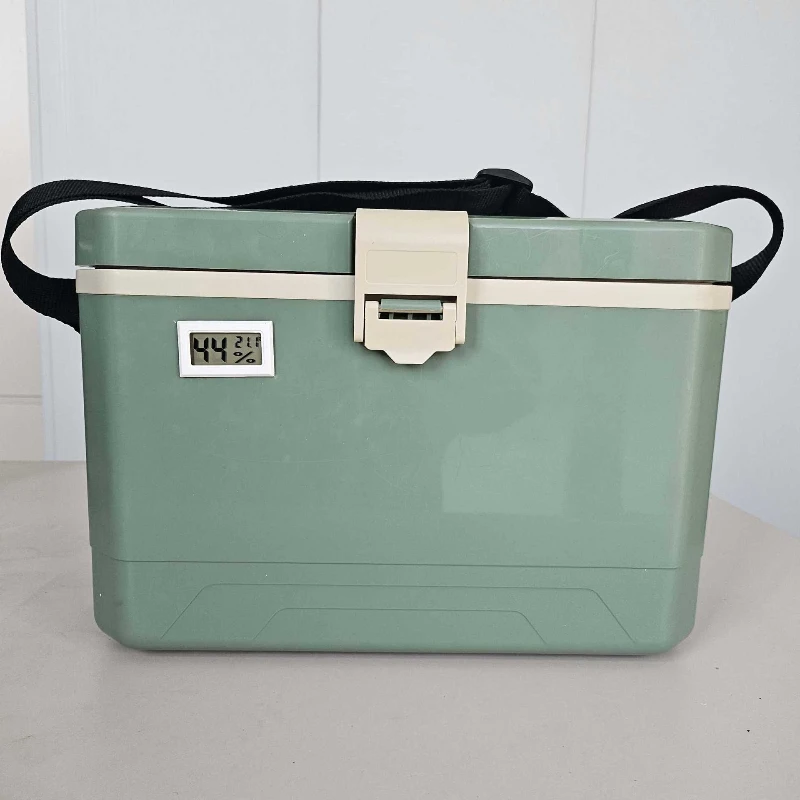 Portable strap incubator 10L multi-functional incubator, light and small seating fishing box
Portable strap incubator 10L multi-functional incubator, light and small seating fishing box