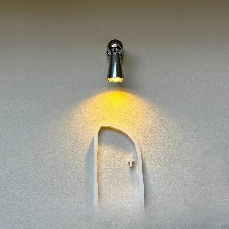 Small wall lamp retro American, cafe hallway door, spotlight
Small wall lamp retro American, cafe hallway door, spotlight