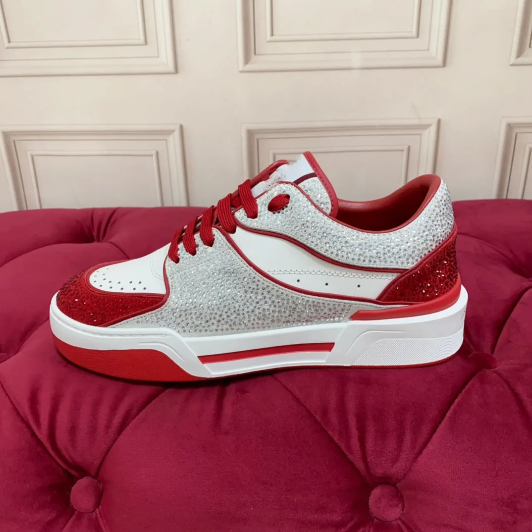 Luxury Crystal Decoration Men's Lace Up Casual Leather Shoes Thick Soled Male Spring Autumn Comfortable Sport Sneaker Shoes
Luxury Crystal Decoration Men's Lace Up Casual Leather Shoes Thick Soled Male Spring Autumn Comfortable Sport Sneaker Shoes