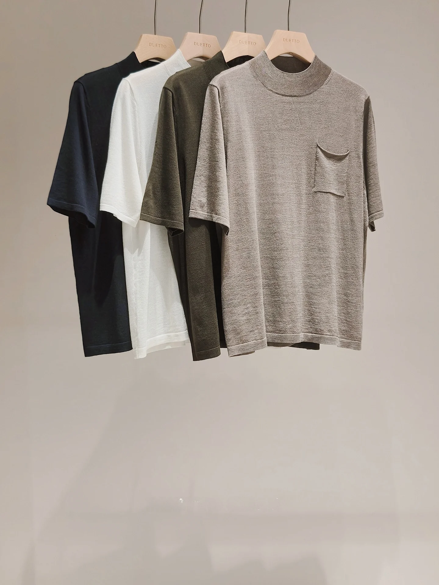 Duetto Silk Wool Lyocell f High Ne Commute Versatile Knitted ort Sve Top T-irt Soft Loose Fit Daily Wear
Duetto Silk Wool Lyocell f High Ne Commute Versatile Knitted ort Sve Top T-irt Soft Loose Fit Daily Wear