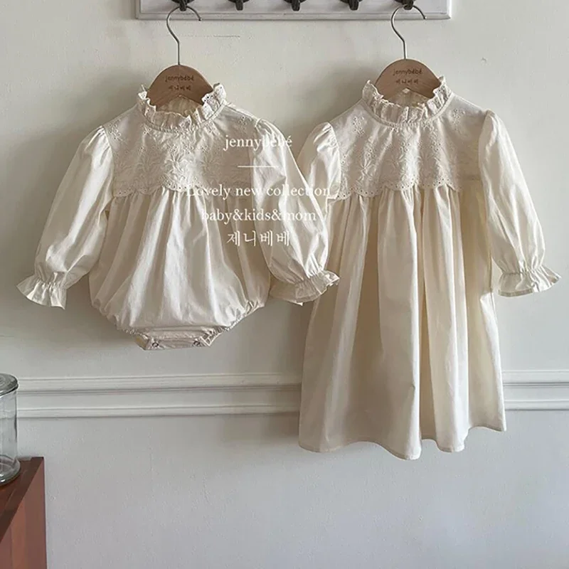 High Quality Toddler Girls Dress Autumn Elegant Princess Girl Costumes Sweet Infant Baby Lace Romper Sister Dress Family Clothes
High Quality Toddler Girls Dress Autumn Elegant Princess Girl Costumes Sweet Infant Baby Lace Romper Sister Dress Family Clothes