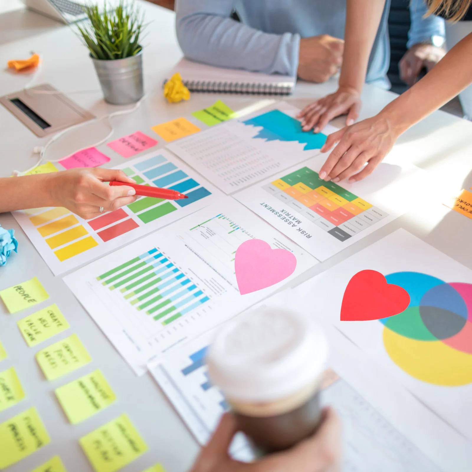 6Pcs Heart Sticky Memo Pads Compact Lightweight Self Adhesive Notes for Office Study School Use Practical Writing Memo Stickers 
6Pcs Heart Sticky Memo Pads Compact Lightweight Self Adhesive Notes for Office Study School Use Practical Writing Memo Stickers