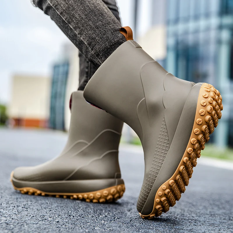Faionable Men's Mid-Calf Rain Boots Lightweight Waterproof Non-Slip Outdoor oes Phine Spring 2025 Plain Color Slip-On
Faionable Men's Mid-Calf Rain Boots Lightweight Waterproof Non-Slip Outdoor oes Phine Spring 2025 Plain Color Slip-On