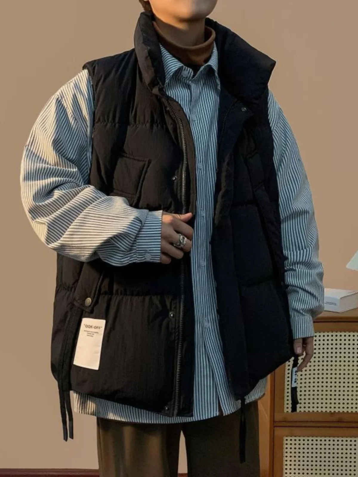 Autumn Winter Large Size Men's Cotton Vest Hong Kong Sle Loose Fit Collar Jaet Trendy Brand Ins Breathable Moisture ng
Autumn Winter Large Size Men's Cotton Vest Hong Kong Sle Loose Fit Collar Jaet Trendy Brand Ins Breathable Moisture ng