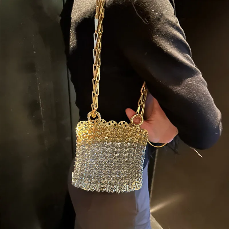 Women's Bag Luxury Designer Bags Tote Bag Aesthetic Hand Splicing Metal Gold Silver Handbag Women Wedding Party Shoulder Bag
Women's Bag Luxury Designer Bags Tote Bag Aesthetic Hand Splicing Metal Gold Silver Handbag Women Wedding Party Shoulder Bag