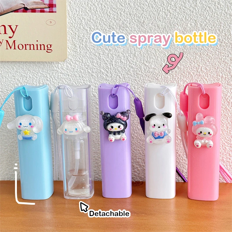 Kawaii Sanrio спрей бутылка Kuromi Cinnamoroll My Melody Студенческая дорожная портативная Косметика духи Пресс бутылки
Kawaii Sanrio спрей бутылка Kuromi Cinnamoroll My Melody Студенческая дорожная портативная Косметика духи Пресс бутылки