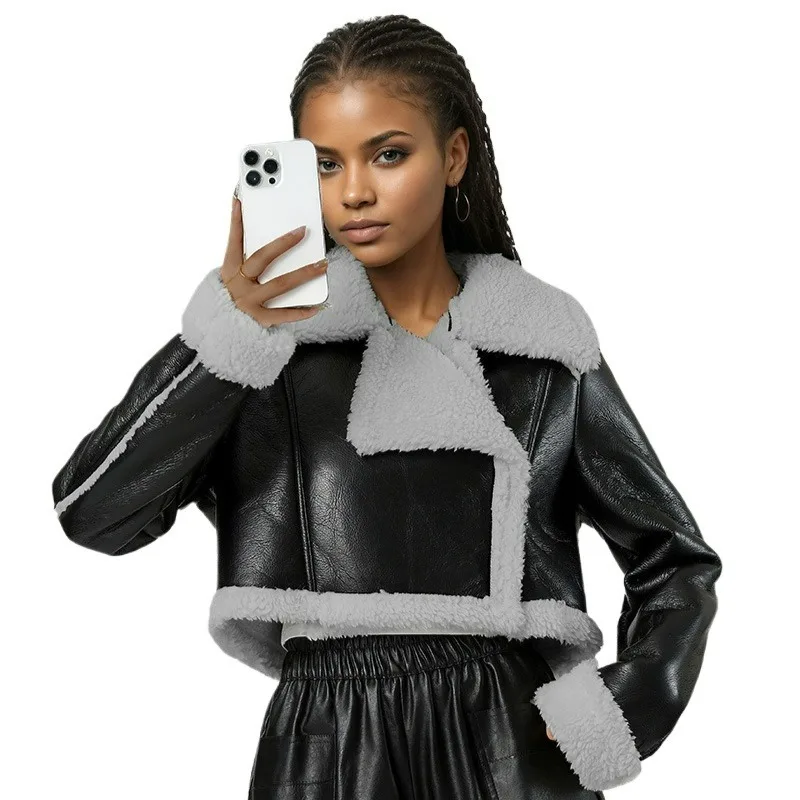 Fashion European and American Women's Clothing Coats Are Versatile in Autumn and Winter, New Thickened and Velvet Short Styles
Fashion European and American Women's Clothing Coats Are Versatile in Autumn and Winter, New Thickened and Velvet Short Styles