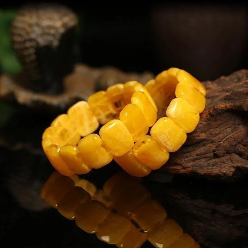 Natural Beeswax Amber Bracelet Trendy Versatile Men's and Women's Hand Jewelry Wholesale
Natural Beeswax Amber Bracelet Trendy Versatile Men's and Women's Hand Jewelry Wholesale