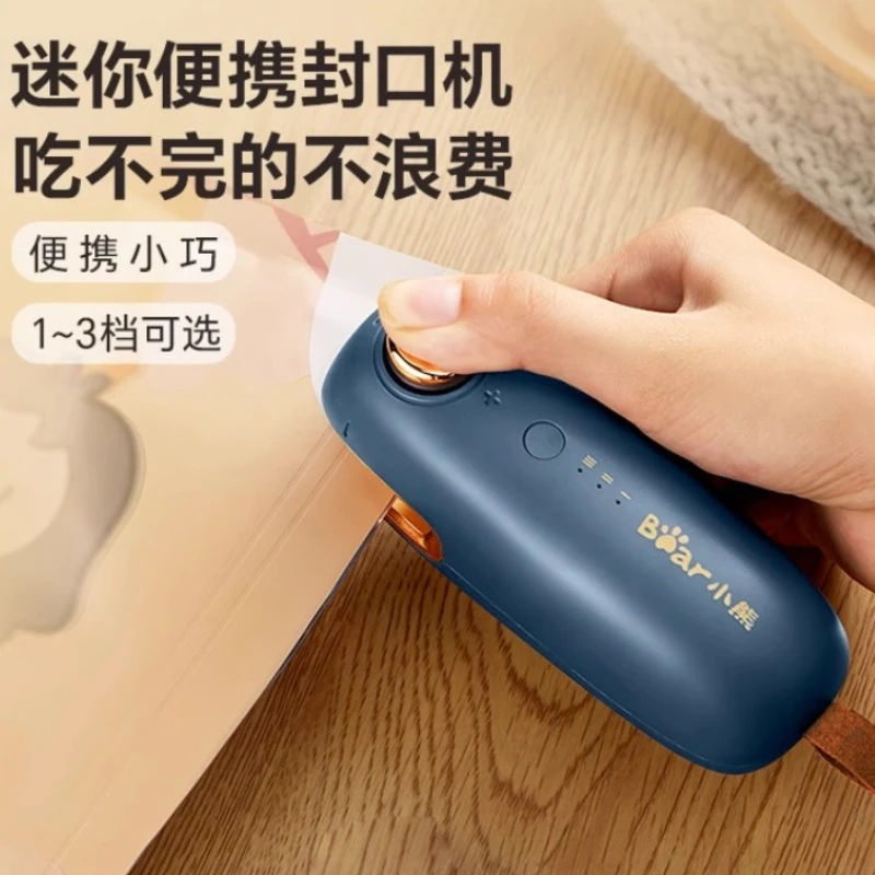 Snack Sealer Small Household Plastic Bag Sealer Portable Hand Pressure Electric Heat Sealing
Snack Sealer Small Household Plastic Bag Sealer Portable Hand Pressure Electric Heat Sealing