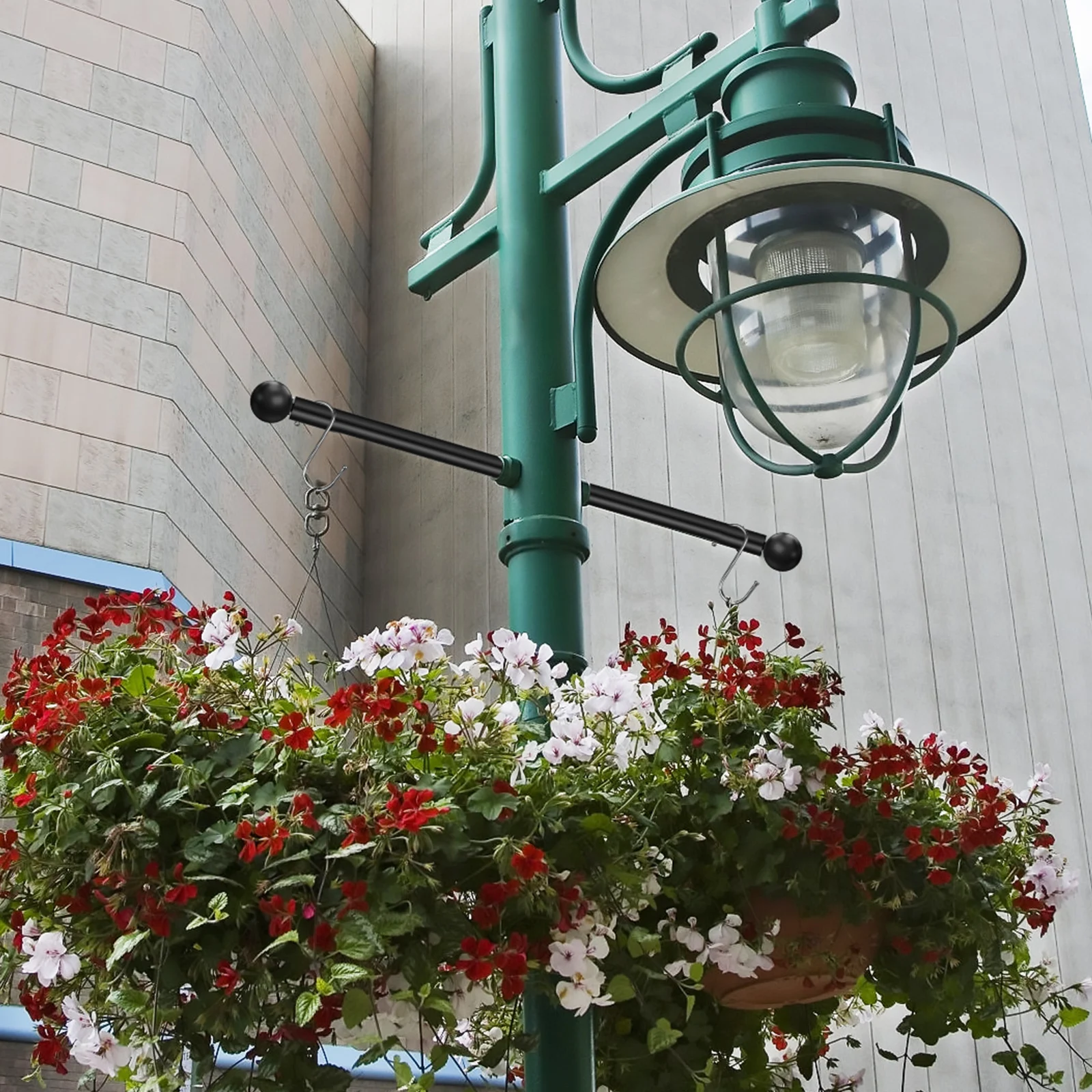 Lamp Post Cross Arm Steel Ladder Frame Flag Holder Pole Rod Yard Outdoor Aluminum Alloy High Strength Metal Easy Installation
Lamp Post Cross Arm Steel Ladder Frame Flag Holder Pole Rod Yard Outdoor Aluminum Alloy High Strength Metal Easy Installation