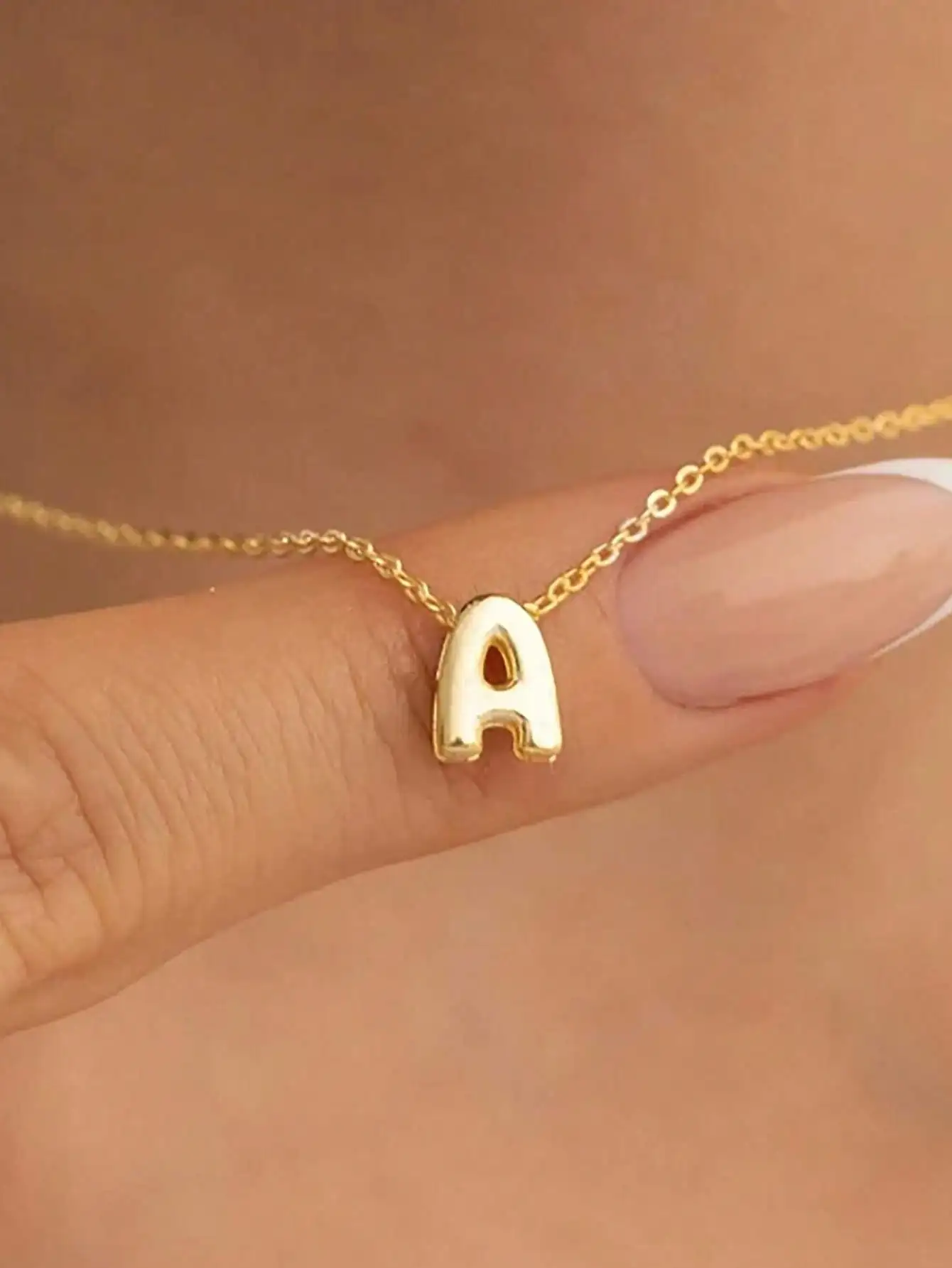 Позолоченное 3D-кулон-ожерелье с буквой А для женщин, изящное ювелирное украшение на цепочке, подарок
Позолоченное 3D-кулон-ожерелье с буквой А для женщин, изящное ювелирное украшение на цепочке, подарок