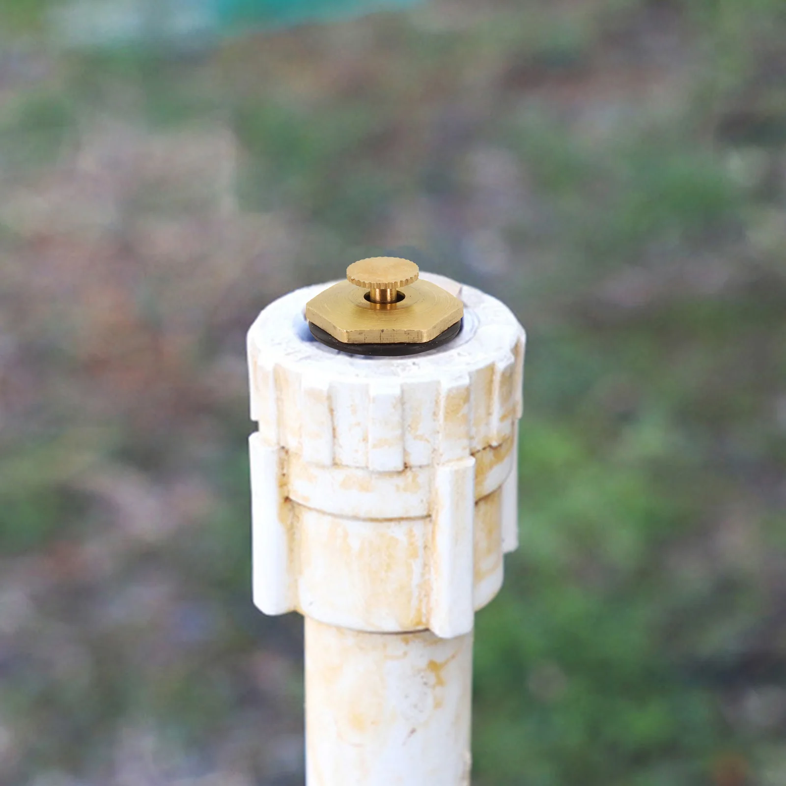 22*20mm G1 2 360 Degree Adjustable Nozzle Adjustable Mist Nozzle Brass Material Efficient Irrigation Simulate Rain
22*20mm G1 2 360 Degree Adjustable Nozzle Adjustable Mist Nozzle Brass Material Efficient Irrigation Simulate Rain
