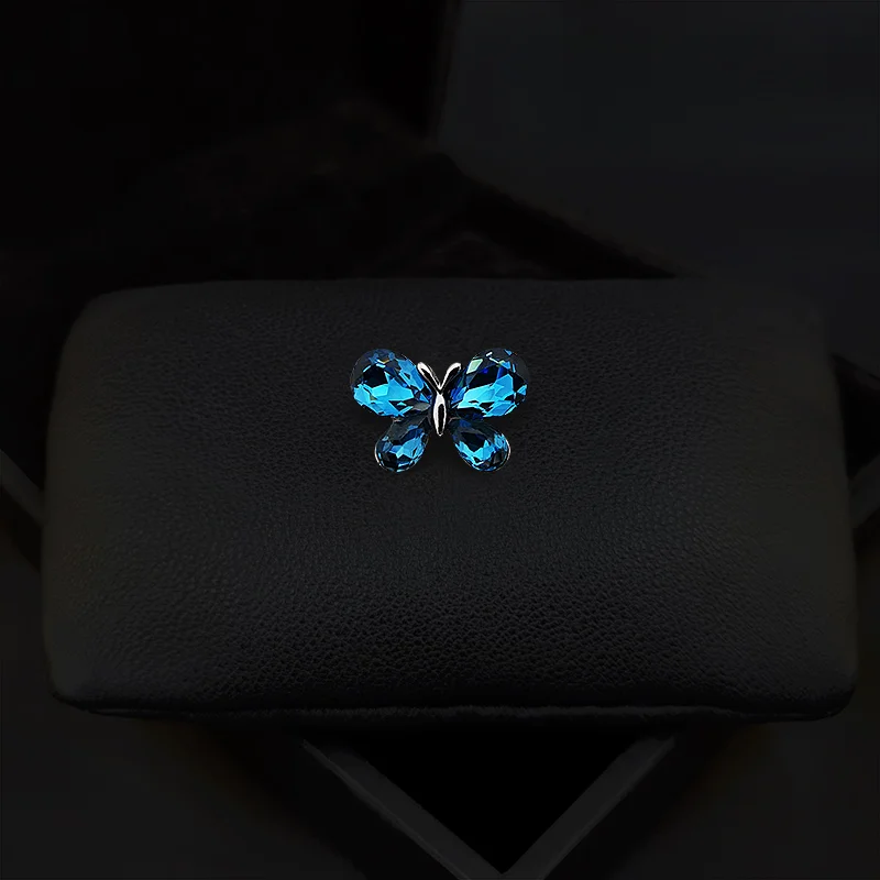 1102 Retro Small Butterfly Brooch Clasp High-End Men Women Insect Collar Pin Anti-Exposure Cardigan Fixed Buckle Jewelry Gifts
1102 Retro Small Butterfly Brooch Clasp High-End Men Women Insect Collar Pin Anti-Exposure Cardigan Fixed Buckle Jewelry Gifts