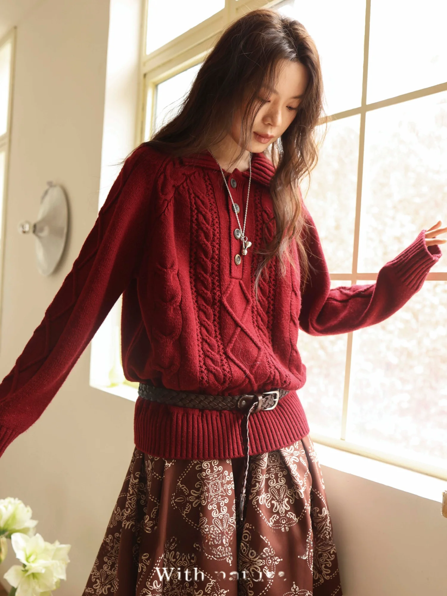 Свободный вязаный свитер-пуловер Cisas Red из смесовой шерсти, повседневный, с длинными рукавами, с высоким воротом
Свободный вязаный свитер-пуловер Cisas Red из смесовой шерсти, повседневный, с длинными рукавами, с высоким воротом