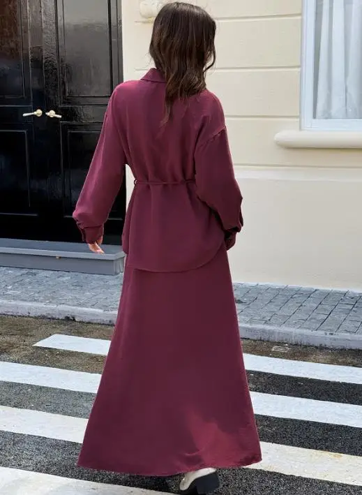 Two Piece Set Women Outfit 2025 Spring Autumn New Turn-Down Collar Long Sleeved Lace Up Shirt & High Waist Casual Long Skirt Set
Two Piece Set Women Outfit 2025 Spring Autumn New Turn-Down Collar Long Sleeved Lace Up Shirt & High Waist Casual Long Skirt Set