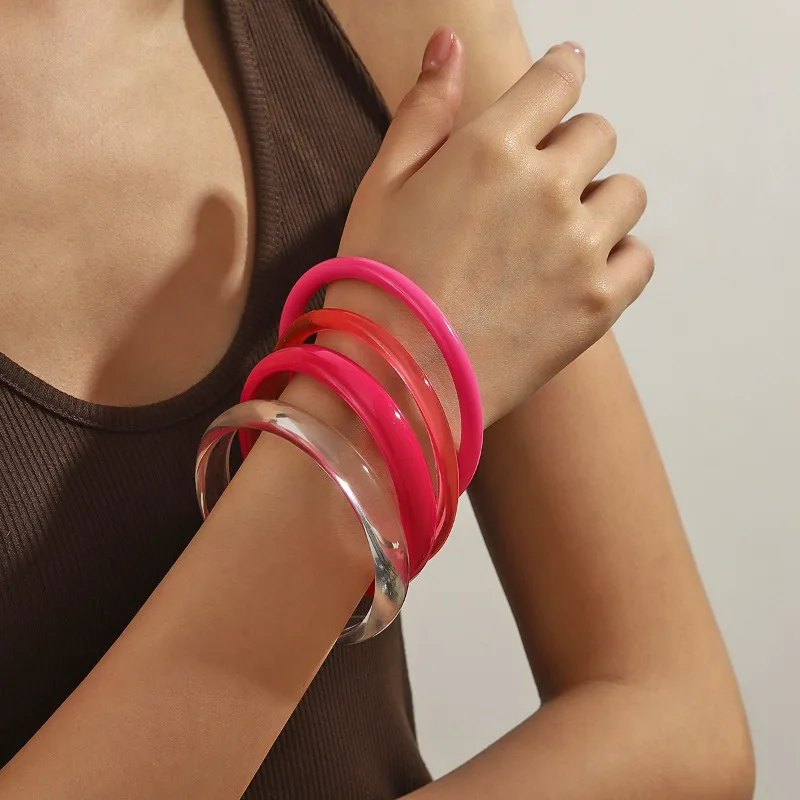 4-piece set, fashionable personalized resin bracelet, semi-transparent color, multi-color optional, cold wind women's bracelet, advanced.
4-piece set, fashionable personalized resin bracelet, semi-transparent color, multi-color optional, cold wind women's bracelet, advanced.