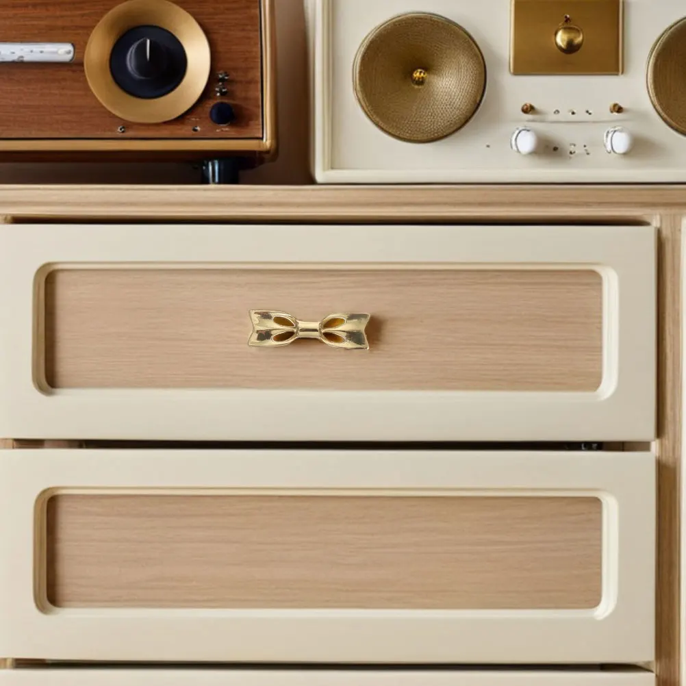 2 set Brass Drawer Pulls Bow Style Cabinet Knobs Furniture Hardware Elegant Decorative Wardrobe Handles Easy Installation
2 set Brass Drawer Pulls Bow Style Cabinet Knobs Furniture Hardware Elegant Decorative Wardrobe Handles Easy Installation