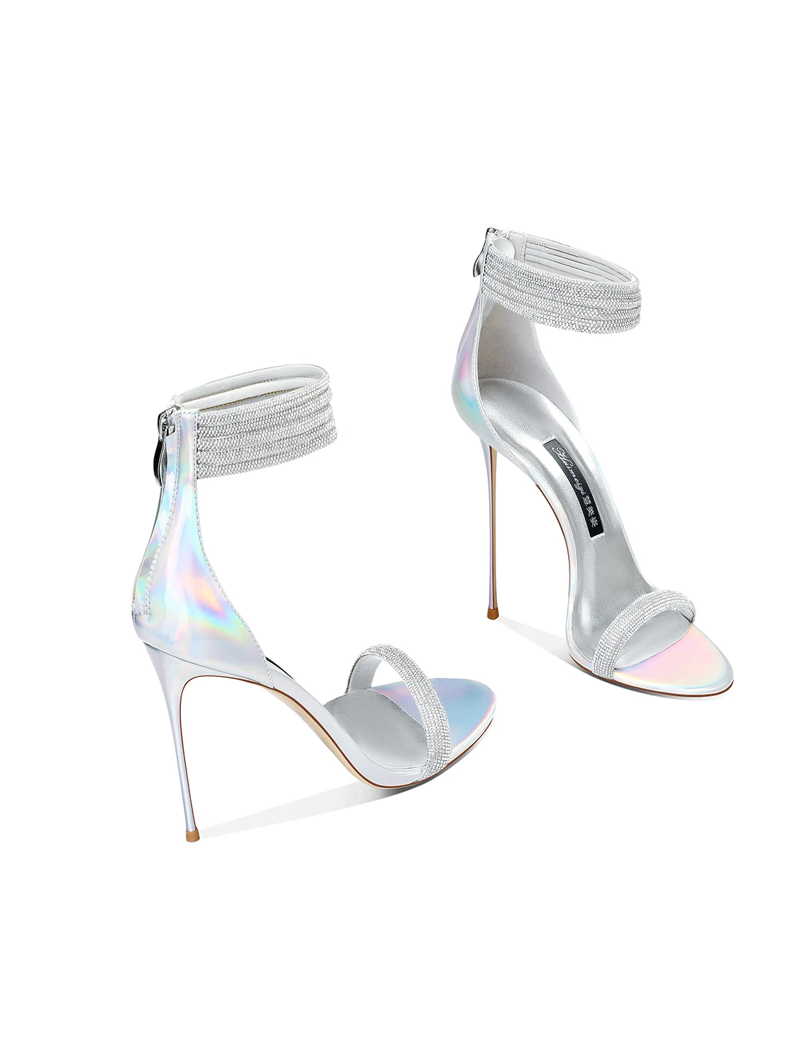 Silver One-word Sandals Women's Rhinestone Stiletto High Heels 2025 New Temperament
Silver One-word Sandals Women's Rhinestone Stiletto High Heels 2025 New Temperament