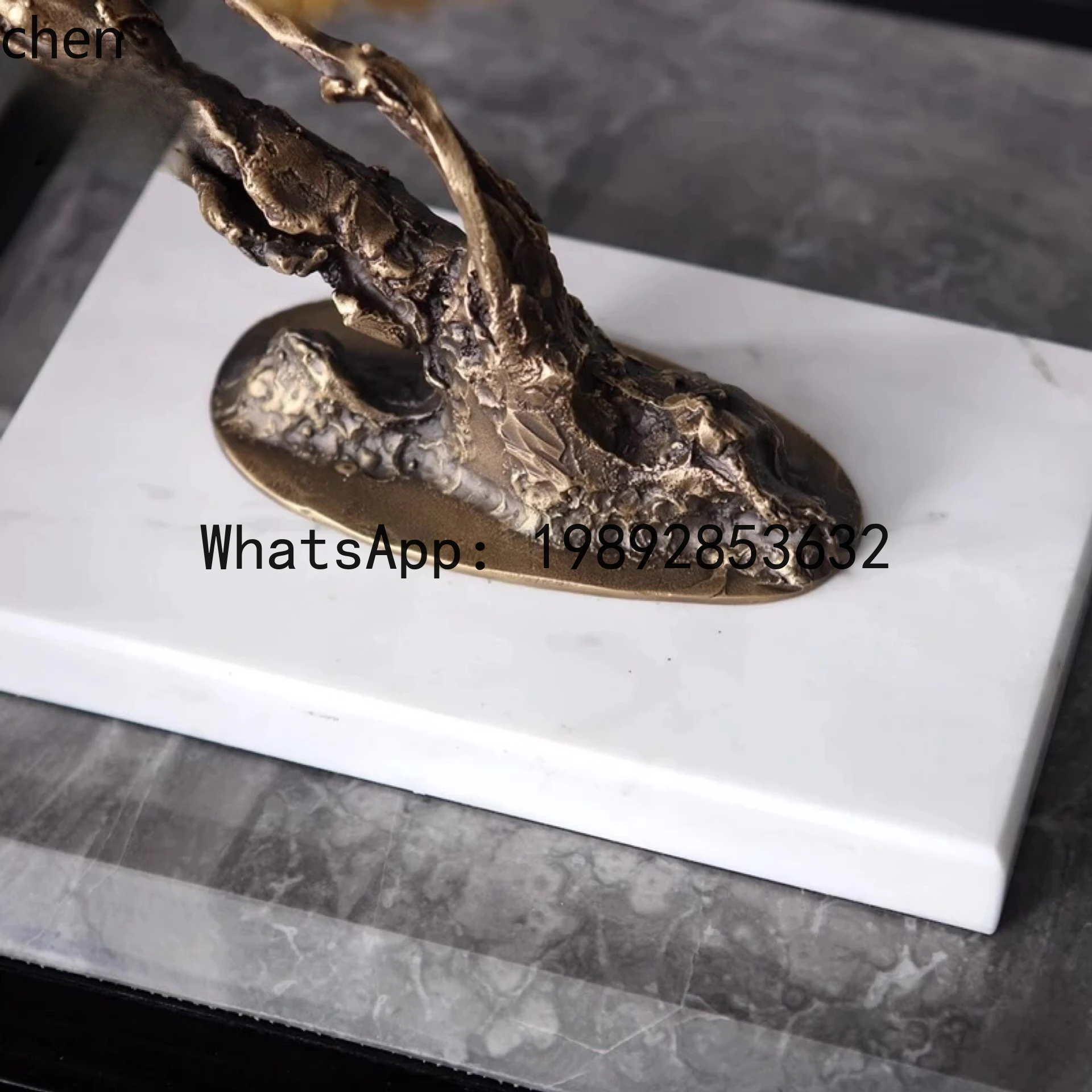 New Chinese Simulation Welcome Pine Bonsai Marble Copper Tree Ornament Villa Model Room Entrance Hotel Soft Decoration
New Chinese Simulation Welcome Pine Bonsai Marble Copper Tree Ornament Villa Model Room Entrance Hotel Soft Decoration