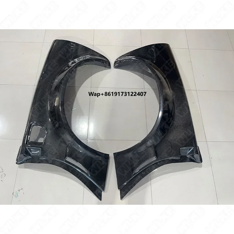 Carbon Fiber Rear Fenders for Corvette C6 2005-2013
Carbon Fiber Rear Fenders for Corvette C6 2005-2013