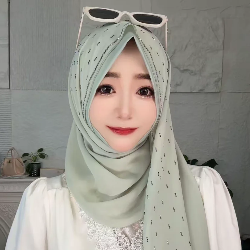 Luxury Brand Muslim Scarf Shawls for Women Holiday Party Gift Hijab Cover-Up in Premium Quality
Luxury Brand Muslim Scarf Shawls for Women Holiday Party Gift Hijab Cover-Up in Premium Quality