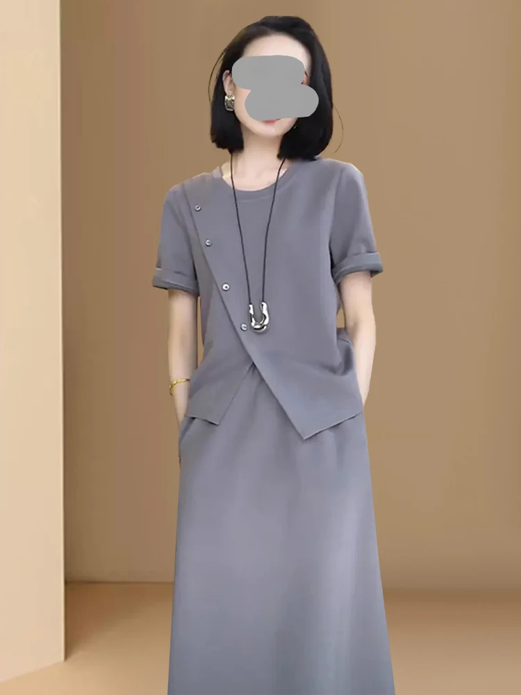 Simple Design Summer Short Sleeve Top And Half Skirt Set Women's Fashionable High-End Two-Piece Suit Elegant Style 2026 New
Simple Design Summer Short Sleeve Top And Half Skirt Set Women's Fashionable High-End Two-Piece Suit Elegant Style 2026 New