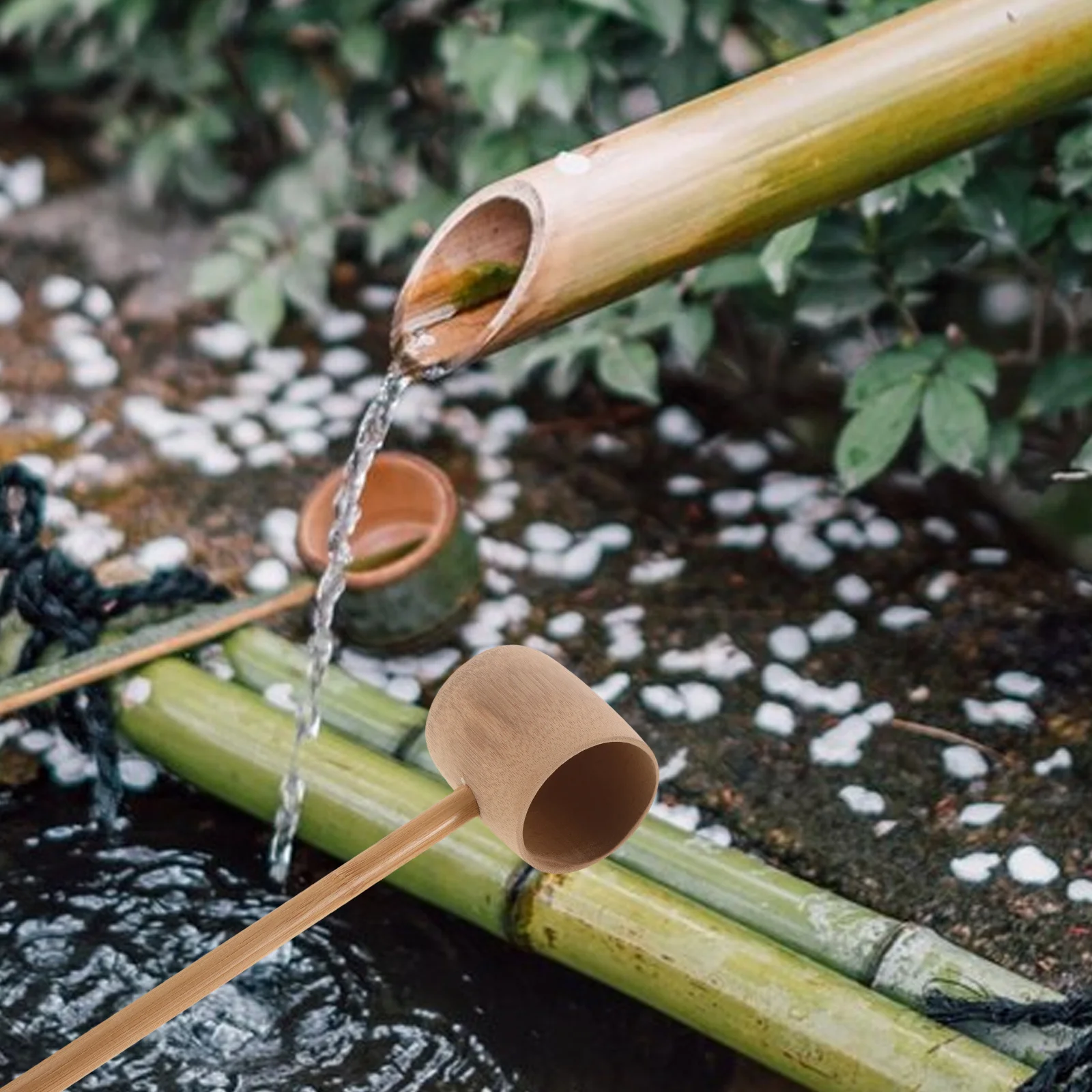 Extended Handle Bamboo Water Scoop Comically Large Spoon Collapsible Folding Ladle Bath Salt Core Outdoor Dipper
Extended Handle Bamboo Water Scoop Comically Large Spoon Collapsible Folding Ladle Bath Salt Core Outdoor Dipper