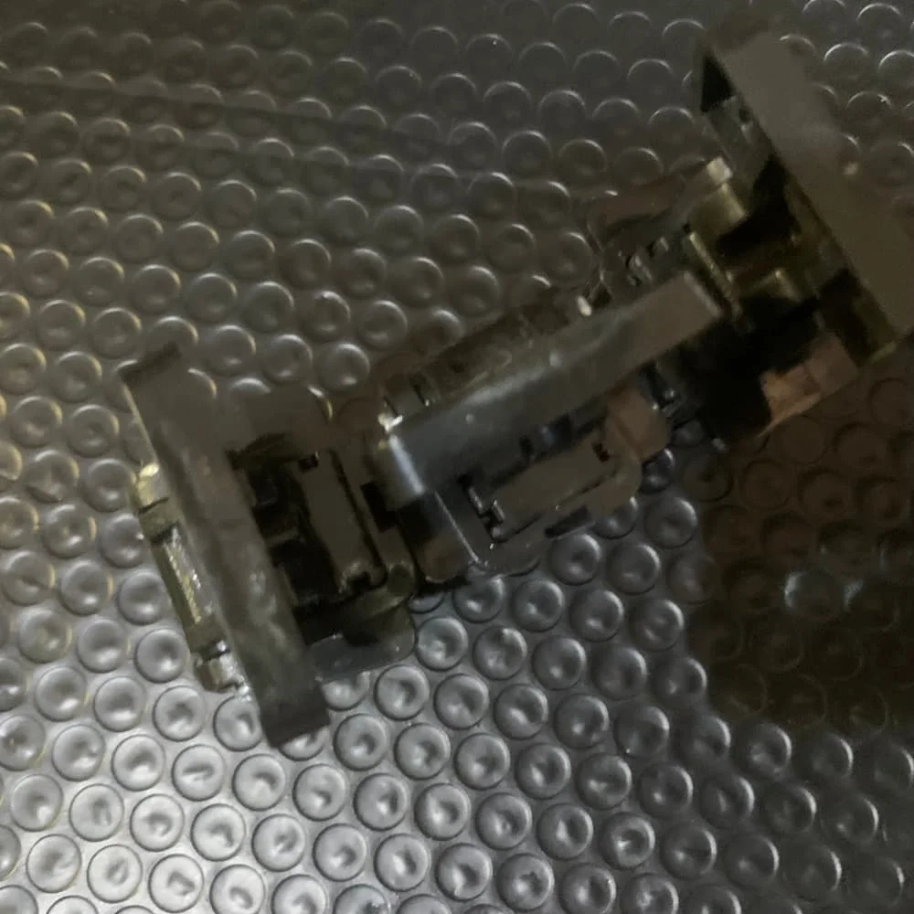 30X CF288-60027 CF288-60030 A8P79-60011 A8P79-60014 CZ271-60020 425 Шарнир ADF в сборе для HP PRO400 M401 M425 M476 M521 M525 M570
30X CF288-60027 CF288-60030 A8P79-60011 A8P79-60014 CZ271-60020 425 Шарнир ADF в сборе для HP PRO400 M401 M425 M476 M521 M525 M570