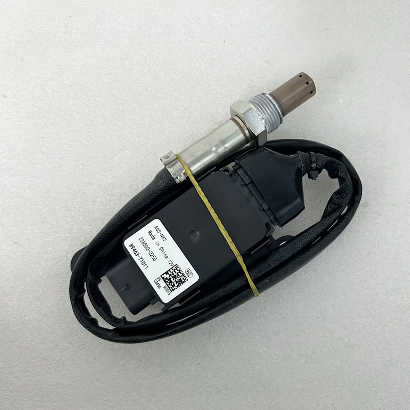 89463-71010 89463-71011 New Nitrogen Oxide NOx Sensor 226500-0100 For Toyota Hilux 3B 3C 3D 2.5 2.8 Turbo diesel 2019-2023
89463-71010 89463-71011 New Nitrogen Oxide NOx Sensor 226500-0100 For Toyota Hilux 3B 3C 3D 2.5 2.8 Turbo diesel 2019-2023