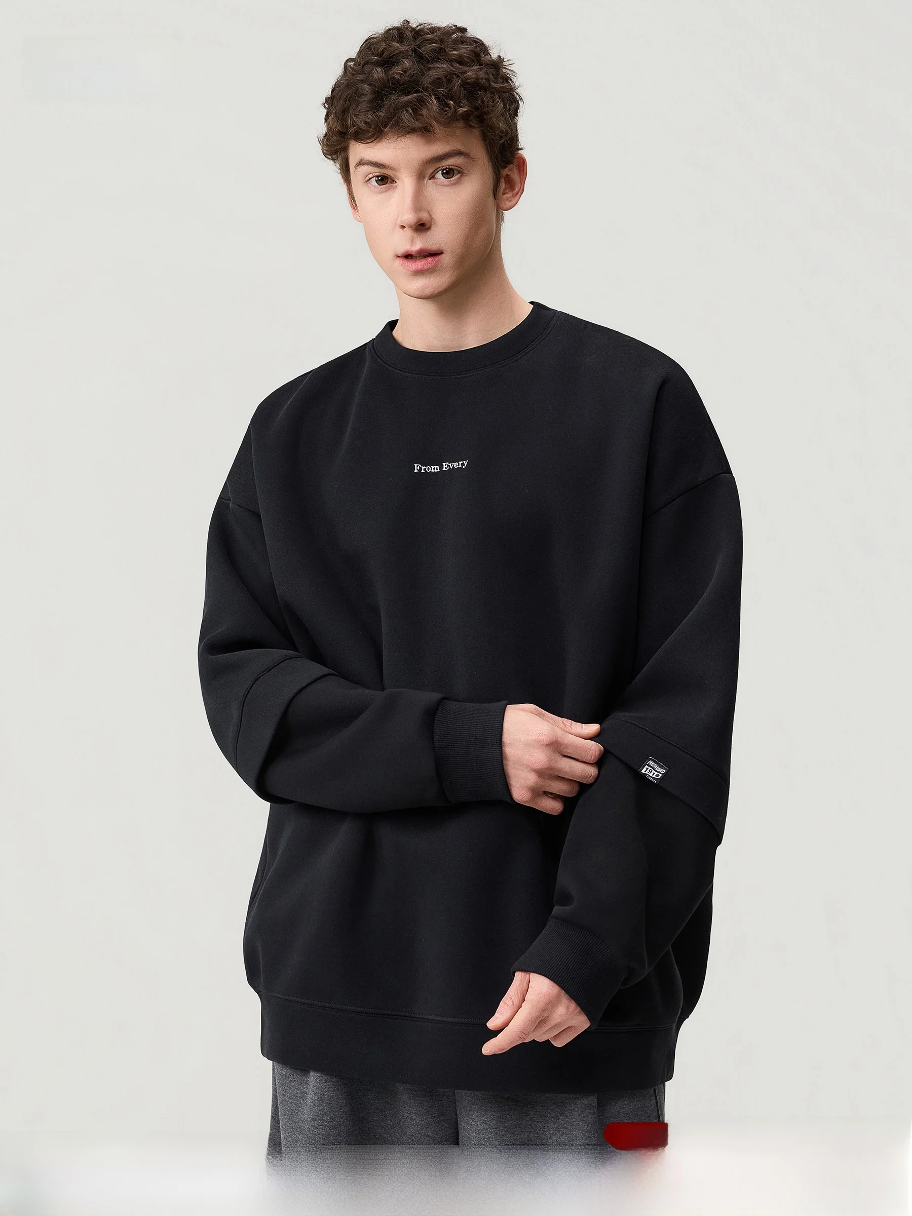 DPX Spring Heavyweight Fake Two-Piece Crew Neck Sweatshirt Men's Embroidered Long Sleeve Versatile Loose Fit Knitted Top
DPX Spring Heavyweight Fake Two-Piece Crew Neck Sweatshirt Men's Embroidered Long Sleeve Versatile Loose Fit Knitted Top