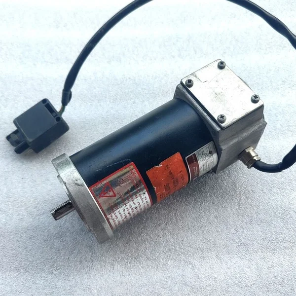 1312055120 Совершенно новый оригинальный Spot Plc
1312055120 Совершенно новый оригинальный Spot Plc