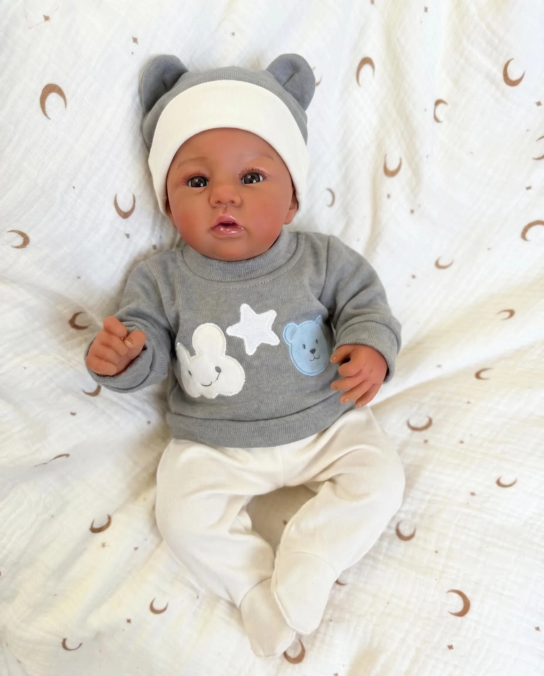 NPK 19inch Abigail Lifelike Reborn Baby Doll Soft Body Skin Tone with Hand-Painted Hair Collectible Doll for Ages 14+
NPK 19inch Abigail Lifelike Reborn Baby Doll Soft Body Skin Tone with Hand-Painted Hair Collectible Doll for Ages 14+