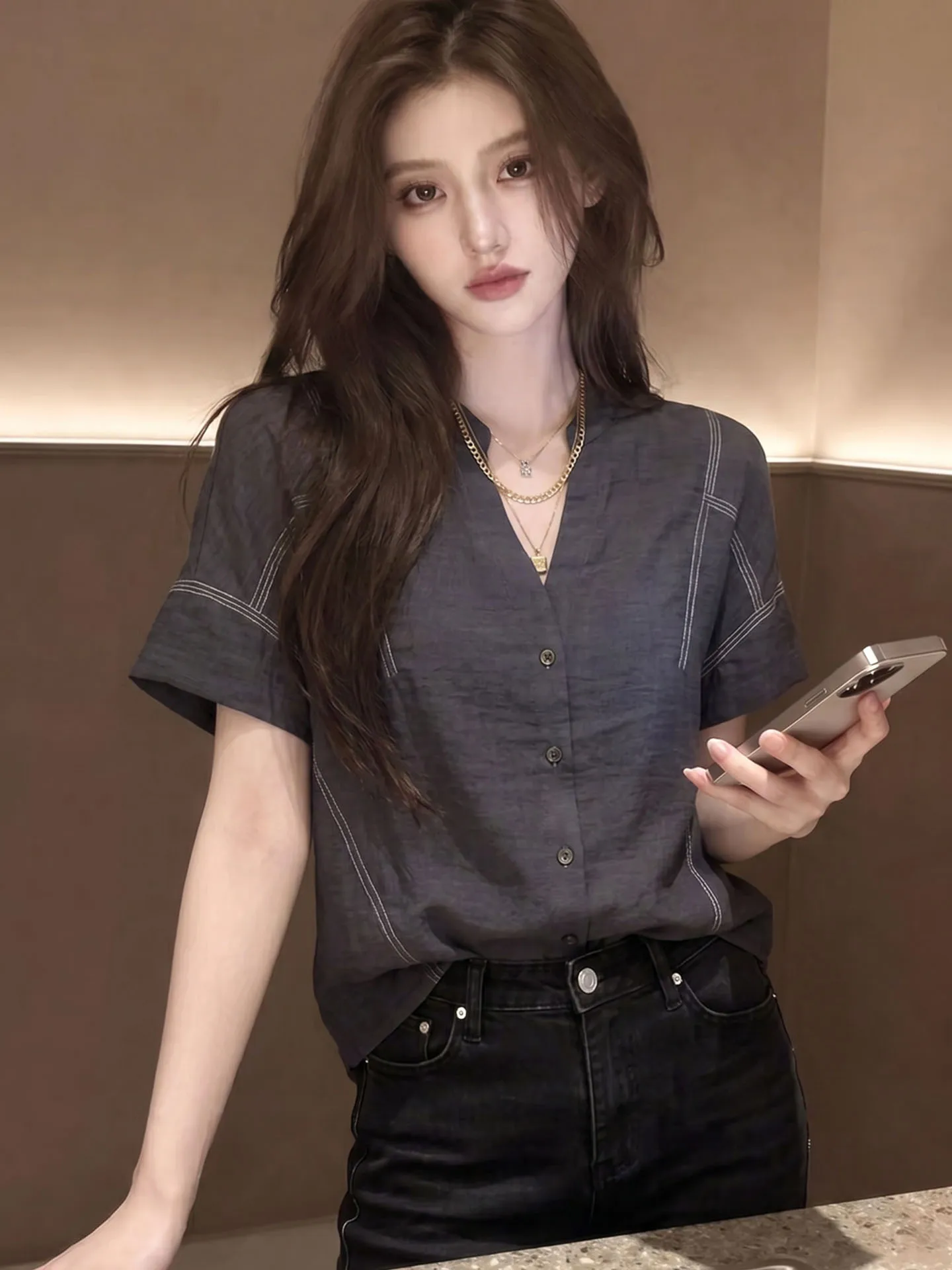 Trendy Single-Button Loose Casual Short-Sleeve Shirt Women's Summer Fashion Korean Style Commute Wind Casual Lazy Style Top
Trendy Single-Button Loose Casual Short-Sleeve Shirt Women's Summer Fashion Korean Style Commute Wind Casual Lazy Style Top