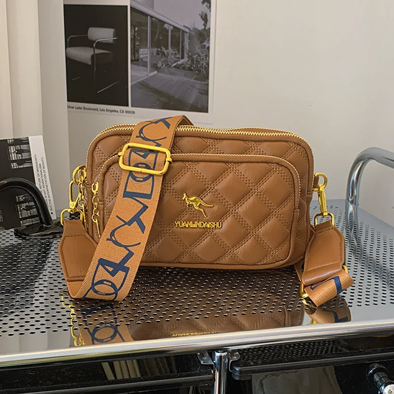 2025 New commuting bag niche and versatile mobile phone bag casual diamond grid small square bag single shoulder crossbody bag
2025 New commuting bag niche and versatile mobile phone bag casual diamond grid small square bag single shoulder crossbody bag