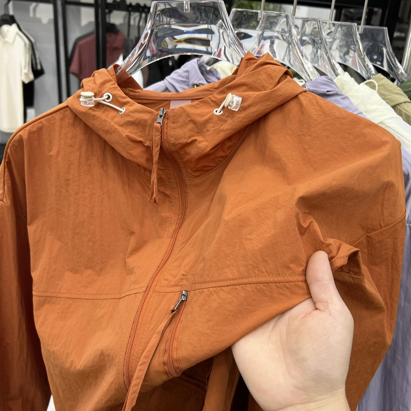 YEAE UPF50+ Couple Skin Clothing, Waterproof and Lightweight Sun Protection Clothing, Outdoor Daily Travel, Anti-UV Rays for Men
YEAE UPF50+ Couple Skin Clothing, Waterproof and Lightweight Sun Protection Clothing, Outdoor Daily Travel, Anti-UV Rays for Men