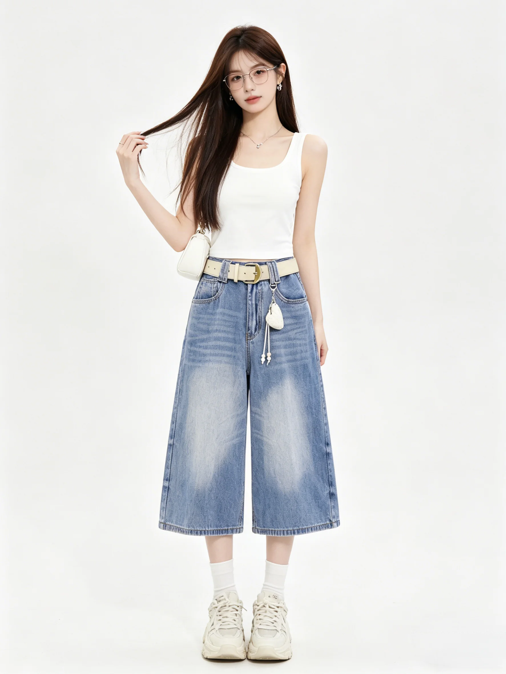 Korean Style High Waist Draped Denim Seven-Foot Pants Washed Vintage Light Blue Versatile Wide Leg Pants Summer High-End Feel
Korean Style High Waist Draped Denim Seven-Foot Pants Washed Vintage Light Blue Versatile Wide Leg Pants Summer High-End Feel