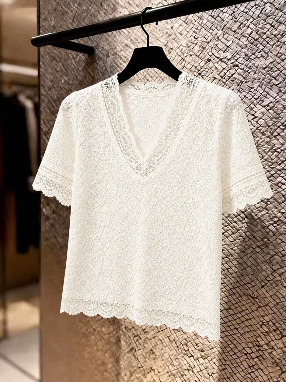 Elegant Lace Splice V-Neck Top Women's Fashion Trend Summer 2026 Korean Style Straight Cut Short Sleeve Silk Blend Shirt
Elegant Lace Splice V-Neck Top Women's Fashion Trend Summer 2026 Korean Style Straight Cut Short Sleeve Silk Blend Shirt