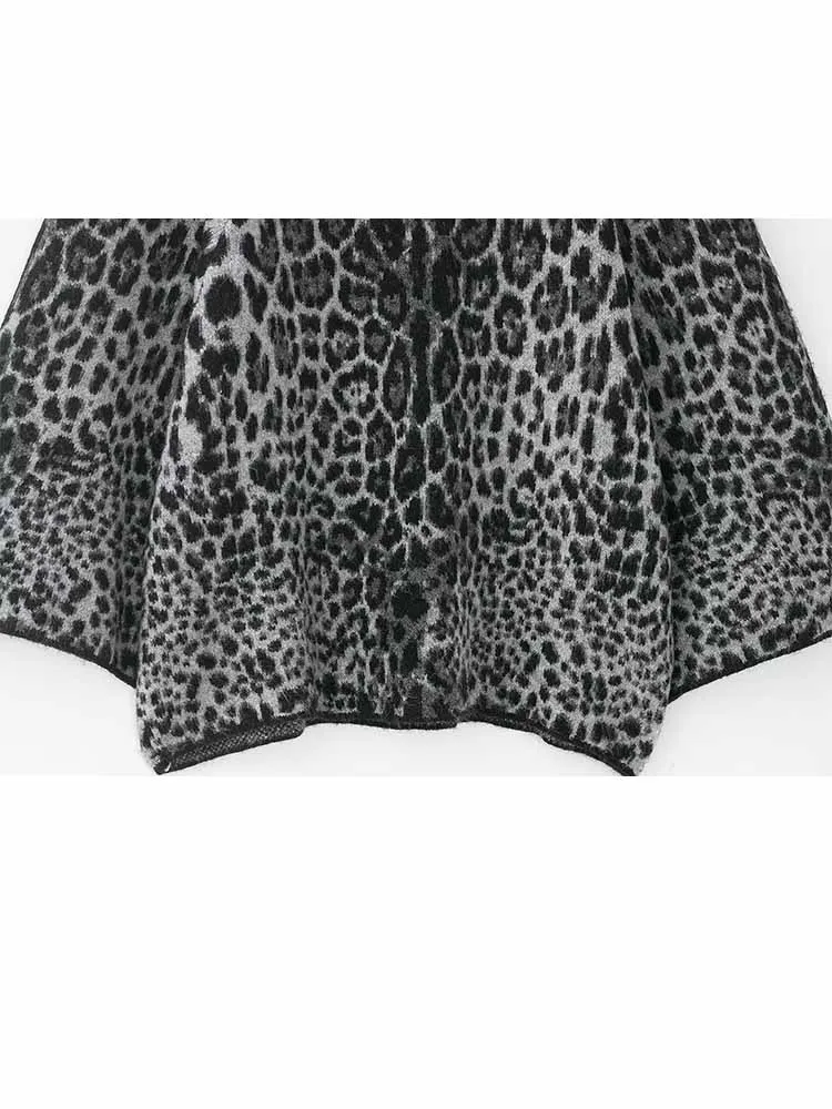 HH Woman Early Spring Fashion Chic Wide Sleeves Half Turtleneck Leopard Print Short Knitted Pullover Female Loose Knitted Tops
HH Woman Early Spring Fashion Chic Wide Sleeves Half Turtleneck Leopard Print Short Knitted Pullover Female Loose Knitted Tops