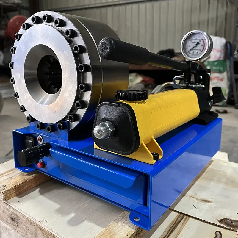 Лидер продаж Uniflex портативный маленький самый популярный мобильный фургон питьевой оригинальный ручной гидравлический обжимной станок для шлангов
Лидер продаж Uniflex портативный маленький самый популярный мобильный фургон питьевой оригинальный ручной гидравлический обжимной станок для шлангов