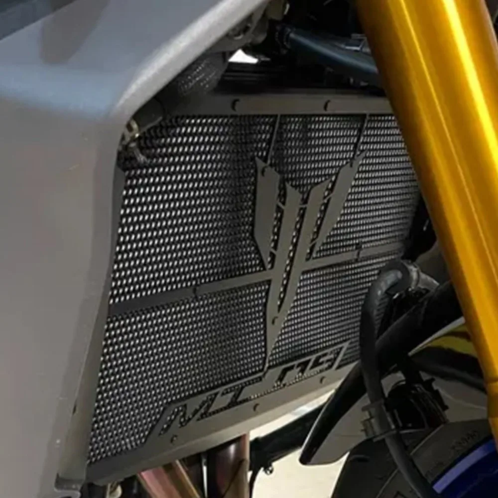Radiator Guard Grille Cover Protector For YAMAHA MT-09 MT 09 SP 2020 2021 2022 Water Tank 2023 MT09 Motorcycle Accessories
Radiator Guard Grille Cover Protector For YAMAHA MT-09 MT 09 SP 2020 2021 2022 Water Tank 2023 MT09 Motorcycle Accessories