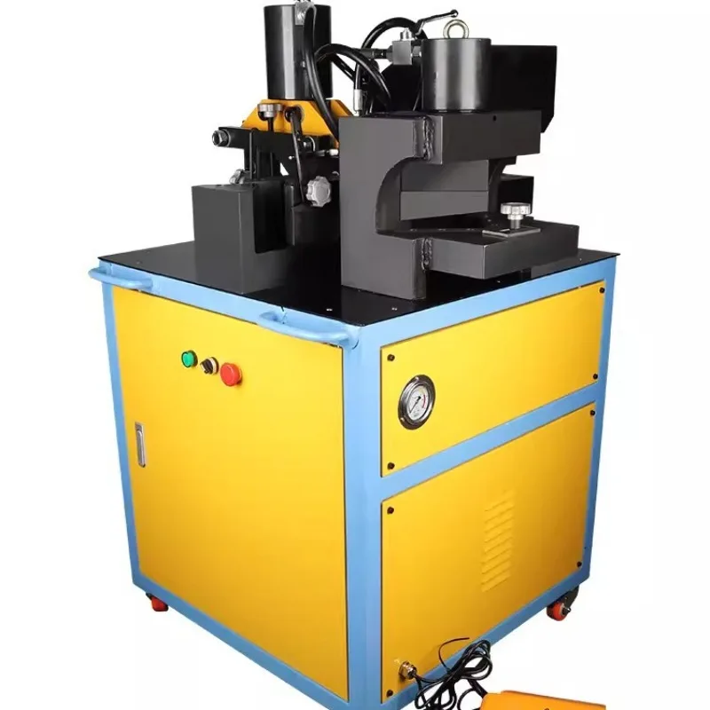 Multifunctional hydraulic flange angle steel angle iron processing machine 4-in-1 punching machine Cutting machine Cutting
Multifunctional hydraulic flange angle steel angle iron processing machine 4-in-1 punching machine Cutting machine Cutting