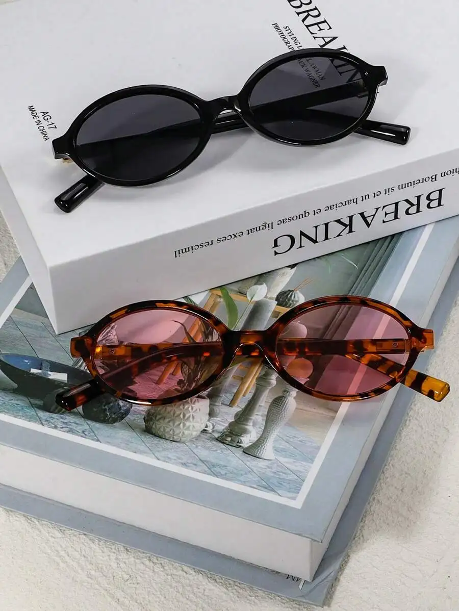 2 Pcs Retro Oval Small Frame Fashion Sunglasses For Women Casual Daily Wear Beach Travel
2 Pcs Retro Oval Small Frame Fashion Sunglasses For Women Casual Daily Wear Beach Travel