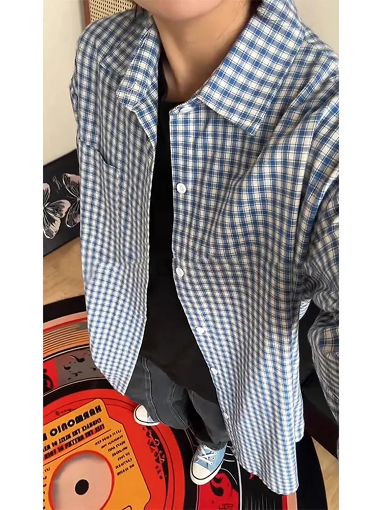 Синяя клетчатая рубашка с длинным рукавом для мужчин, весенняя, в американском ретро-стиле, Cleanfit, модная, свободного кроя, молодежная, для повседневной носки
Синяя клетчатая рубашка с длинным рукавом для мужчин, весенняя, в американском ретро-стиле, Cleanfit, модная, свободного кроя, молодежная, для повседневной носки