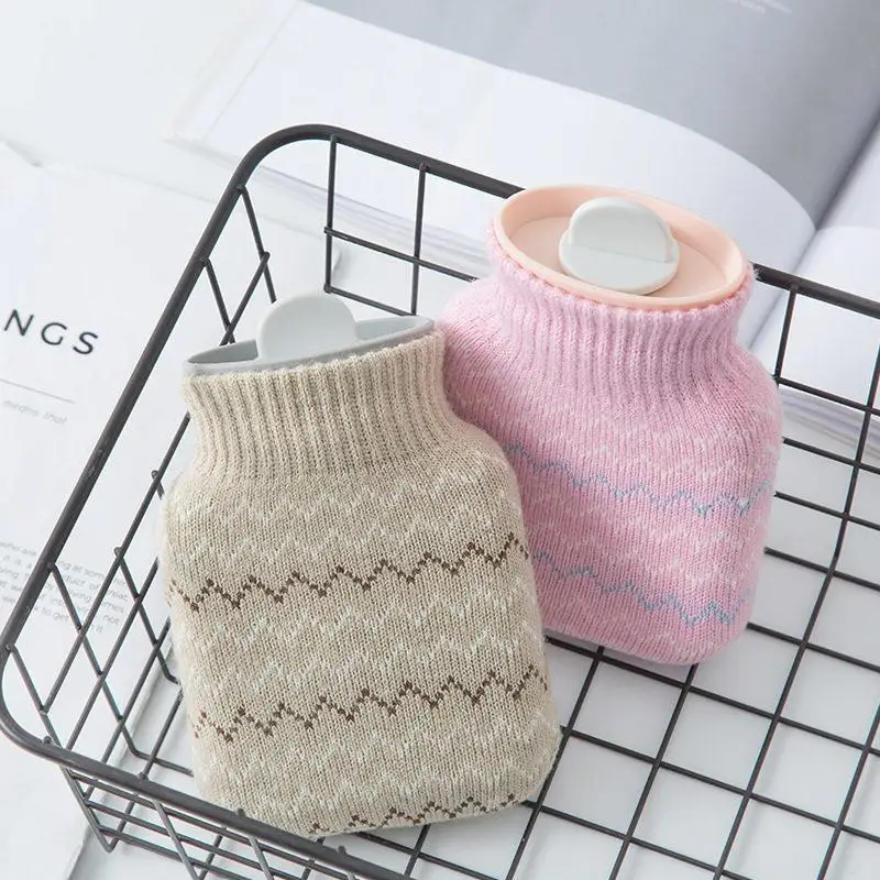 Portable Silicone Hot Water Bottle Warm Stomach Pad Hand Warmer Pouch Convenient Carry-around Heat Therapy Healer
Portable Silicone Hot Water Bottle Warm Stomach Pad Hand Warmer Pouch Convenient Carry-around Heat Therapy Healer