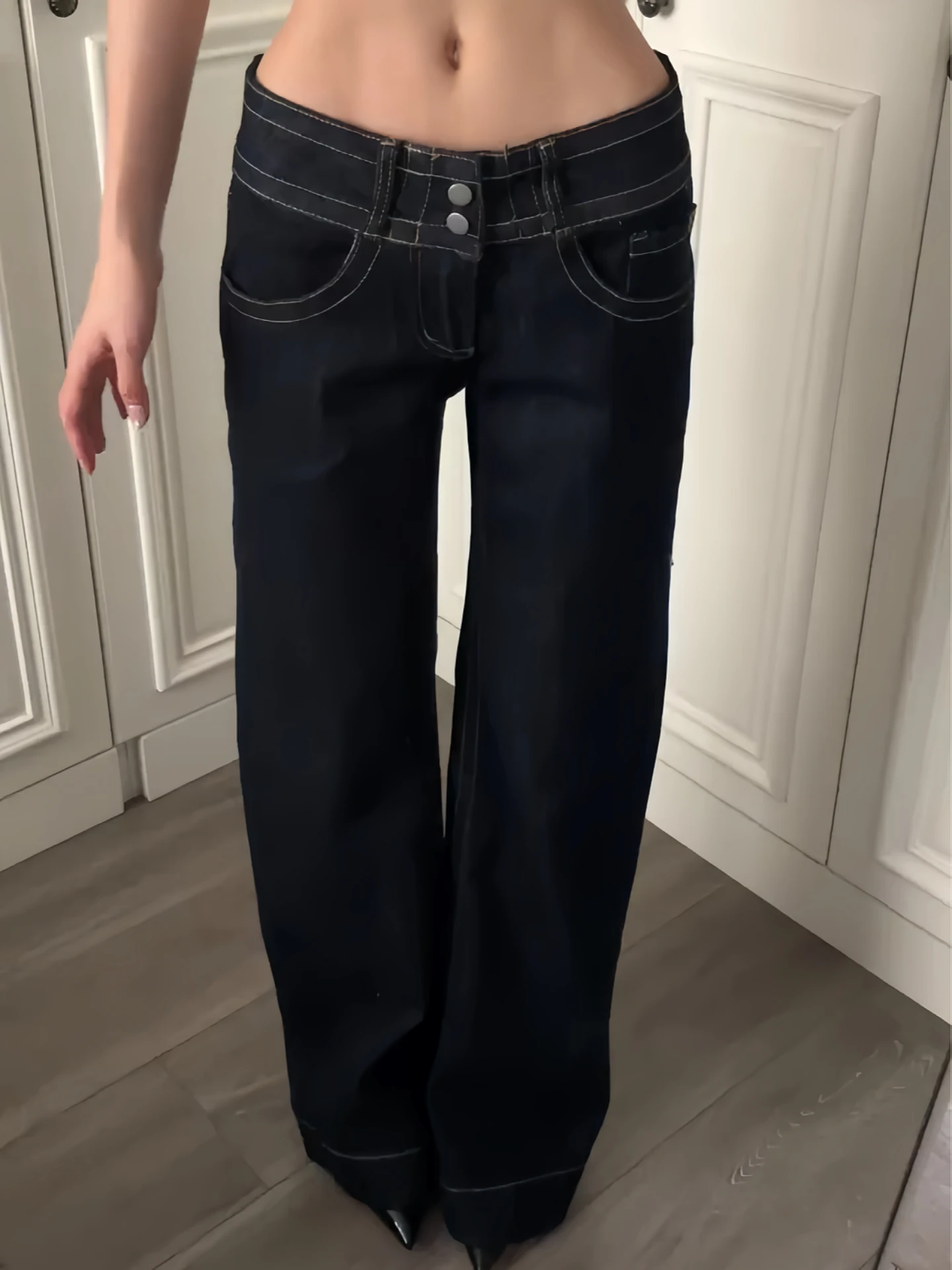 Low Waist Bell Bottom Denim Jeans Women's plus Size American Retro Style Straight Leg Pants Casual Vintage Washed Jeans
Low Waist Bell Bottom Denim Jeans Women's plus Size American Retro Style Straight Leg Pants Casual Vintage Washed Jeans