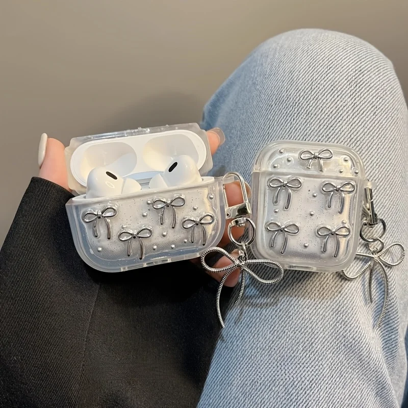 Милый прозрачный чехол для наушников с серебряным бантом для AirPods AirPods Pro 3/Pro 2/Pro с подвеской, защитный мягкий чехол для 1 или 2 3 4
Милый прозрачный чехол для наушников с серебряным бантом для AirPods AirPods Pro 3/Pro 2/Pro с подвеской, защитный мягкий чехол для 1 или 2 3 4