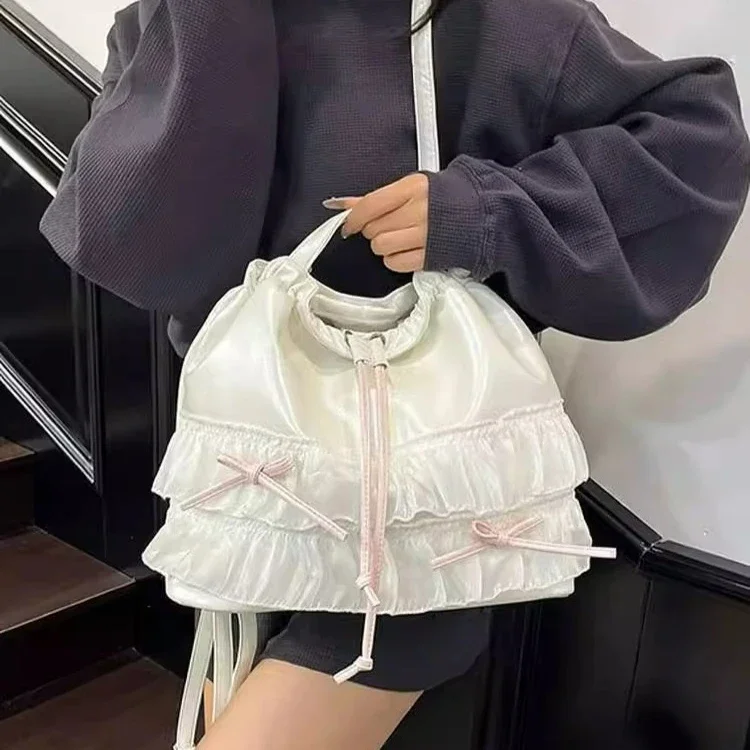 Japanese Sweet Girl Heart Ballet Style Bow Shoulder Bags New Large Capacity Versatile Shoulder Bag
Japanese Sweet Girl Heart Ballet Style Bow Shoulder Bags New Large Capacity Versatile Shoulder Bag