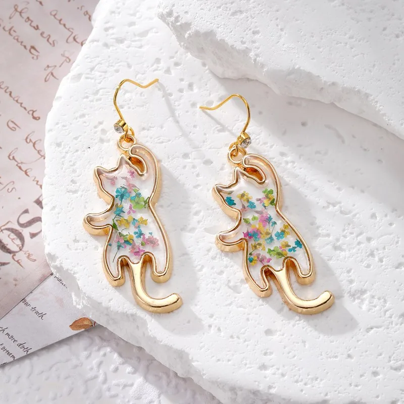 Creative Small Cat Earrings Unique Pressed Flower Earrings Cute Kitten Earrings With Dried Flower Jewelry Natural Flower Earring
Creative Small Cat Earrings Unique Pressed Flower Earrings Cute Kitten Earrings With Dried Flower Jewelry Natural Flower Earring