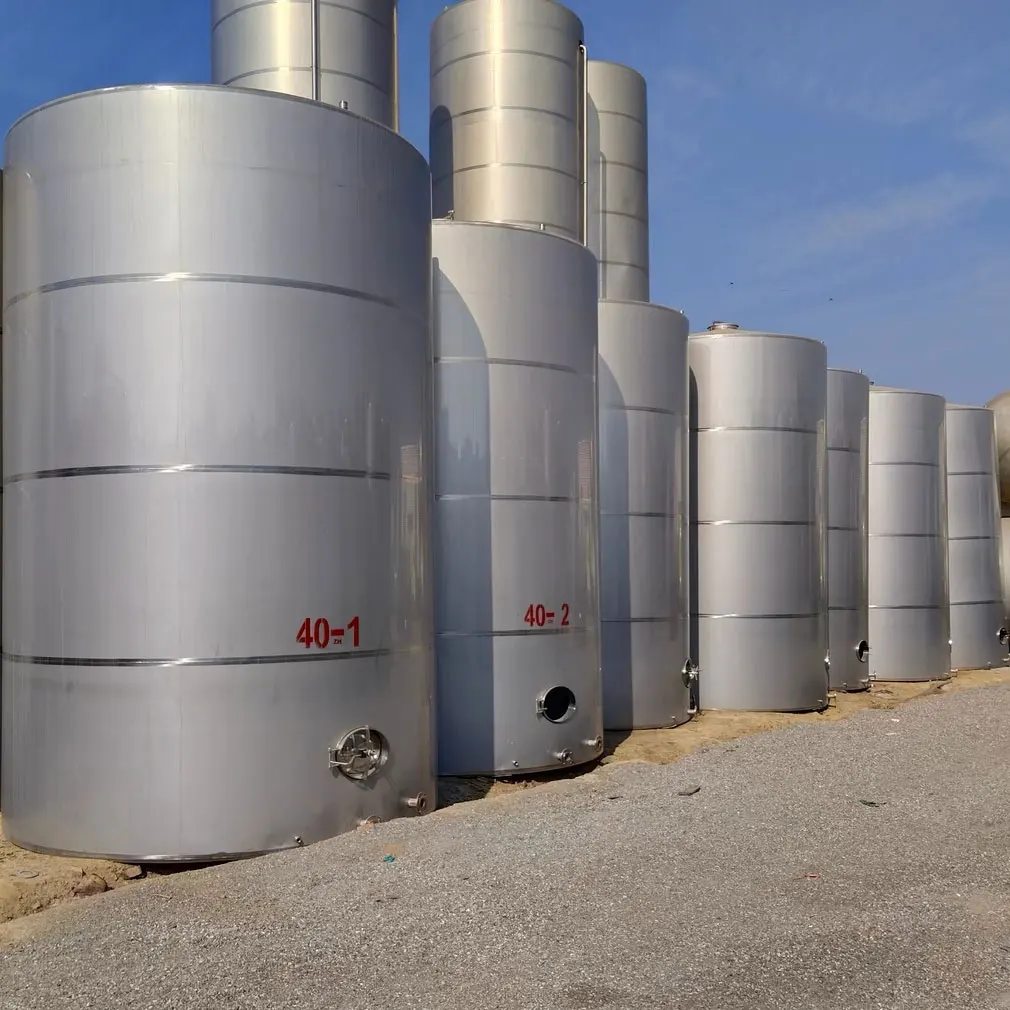 Storage Vacuum Container Stainless Steel Silo Container Vertical Removable Food Additive Tank
Storage Vacuum Container Stainless Steel Silo Container Vertical Removable Food Additive Tank