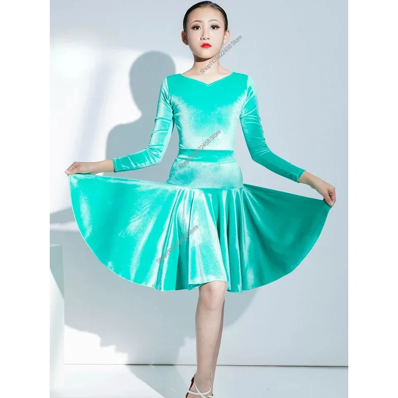 Girls' Latin Dance Training Clothes Autumn and Winter Long sleeved Latin Dance Skirt Stage Performance Competition Clothes
Girls' Latin Dance Training Clothes Autumn and Winter Long sleeved Latin Dance Skirt Stage Performance Competition Clothes